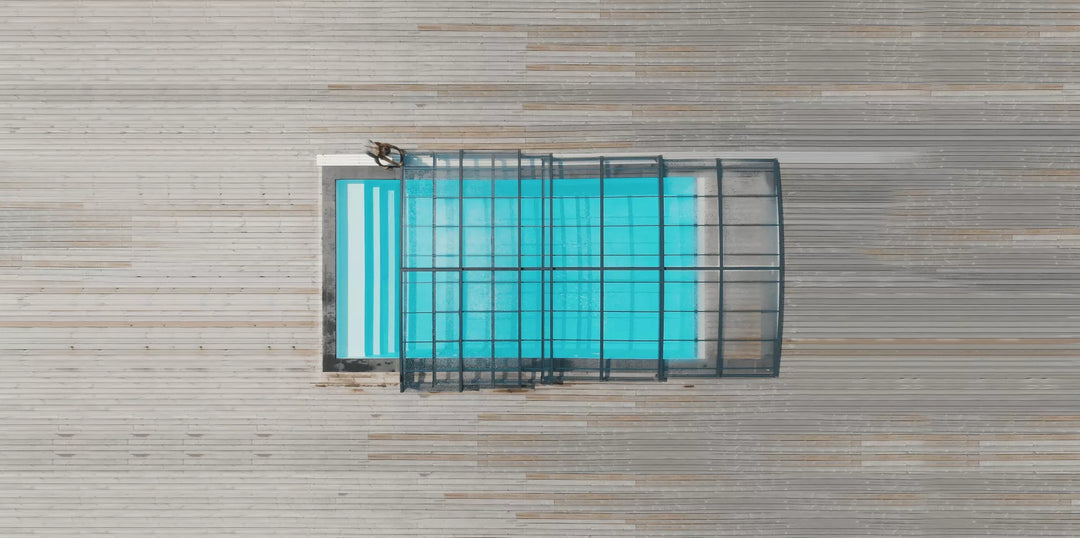 Leia pooloverdækning